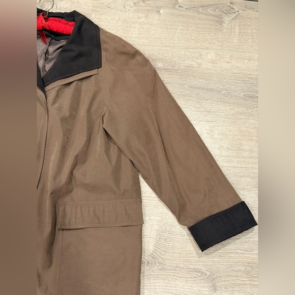 Gallery Women's Trench Coat, Size L Brown, brown Lining Rain Peacoat - Picture 3 of 9